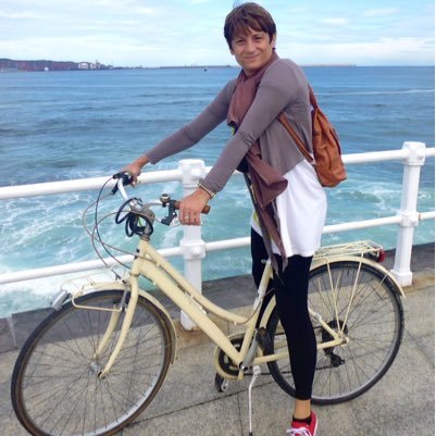 NatachaBlay's profile picture. ⭐️ On the road - Valencia - 🎸🎥 😸