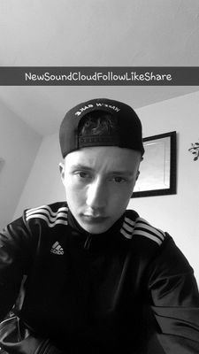 Singer/Songwriter Catch OriginalConorLD #JustGetITIN! #Hooks4Days - Bookings/Inquiries conor_ld@hotmail.com
LISTEN IN TO CONZ AND TEAM NEW MUSIC OUT NOW