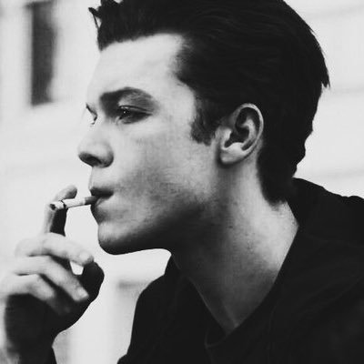 cameronrpgwhl's profile picture. Bipolaire, terreur nocture.