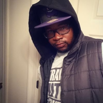 Rektangone's profile picture. Soon . . .