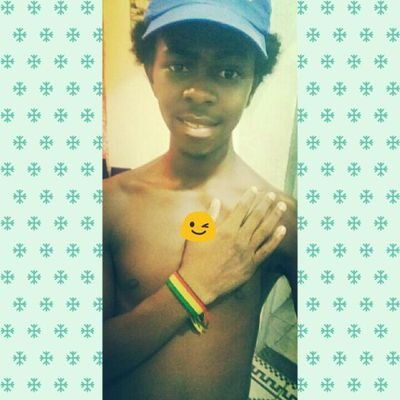 Quero a felicidade de poder ver o mar, com alguém pra amar!