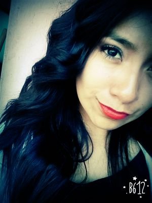 Thekarenska's profile picture. Soy como el vestido costoso del
aparador puedes verme... pero NUNCA
me tendrás. soy un sueño y puedo hacerme realidad..!!