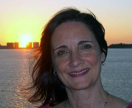 Software Sales and Marketing Recruiter who loves all things about living on the water