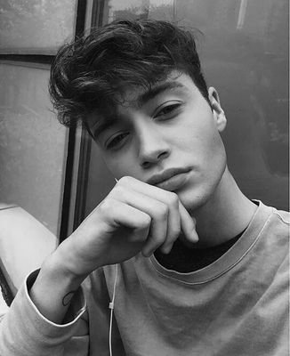 alexrpgwhl's profile picture. Harry.