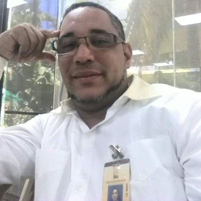 Abogado, Secretario Administrativo Junta Electoral Nizao.