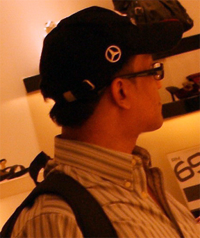 azrionn's profile picture. 