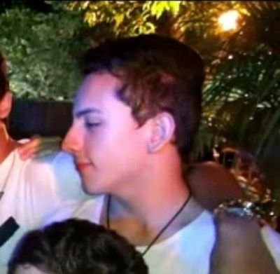 Para o felipe_troia dinda@alepiru30@naahsiilva
Felipe Hugo e ph seguem o fc ➡♥⬅
Dindo thiago 4 afilhada lindas
Oficializadoaos ivejosos um