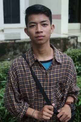 ZheBoxderajat's profile picture. 