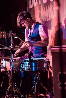 Music/Drama Teacher in London School | Drummer/Musician | Guernsey boy 🇬🇬