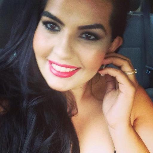 STOCOIULY's profile picture. 23 anos, estudante de ed. física, personalidade forte, curto rock e sertanejo,antenada na moda ~ fã de Raul Seixas.