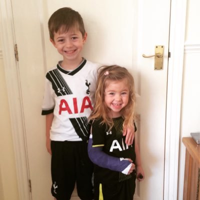 Mumma to 2 beautiful babies, lifelong Spurs fan & hardworking wedding & events professional