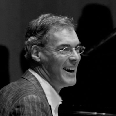 roger_vignoles's profile picture. Music and painting