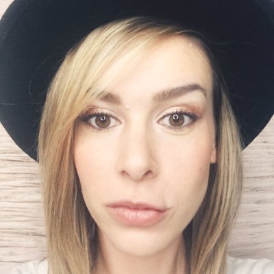 gurl_gonegreen's profile picture. Clean Beauty-Clean Eating-Clean Living