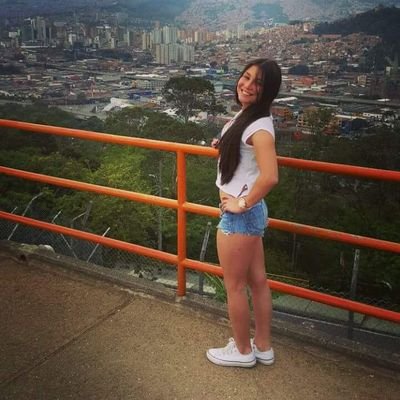 CubillosAna's profile picture.