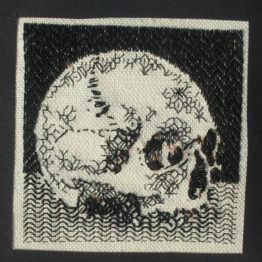 Stitch shenanigans of a hand-embroidery artist. Royal School of Needlework trained, commissions undertaken.
