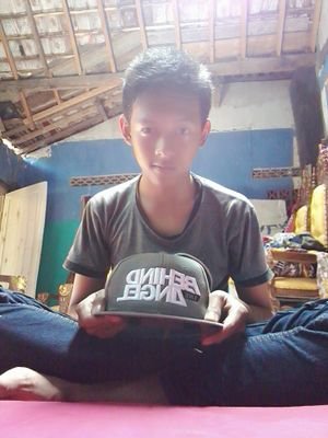 rofiqn77's profile picture. Takkan Menyerah Demi Masa Depan Yang Indah Dan Bahagia                    #rofiqn77