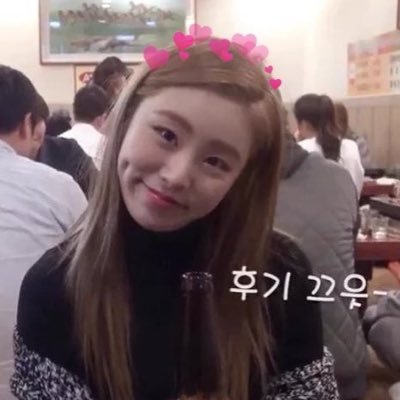 dcrkcutie's profile picture. part sleepy part angel