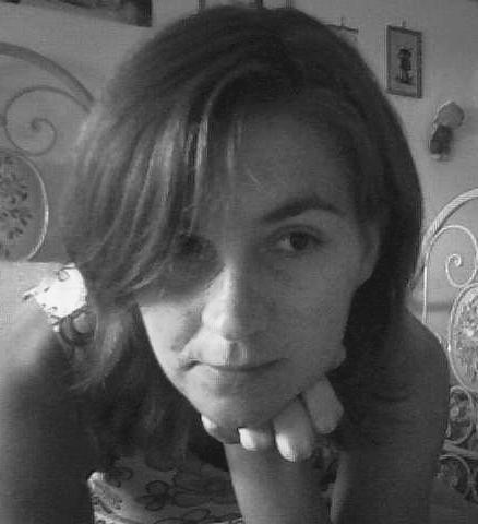 LizziePickwick's profile picture. I'm having another uninnocent, elegant fall into the unmagnificent lives of adults