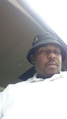 sbu_celeb's profile picture. 