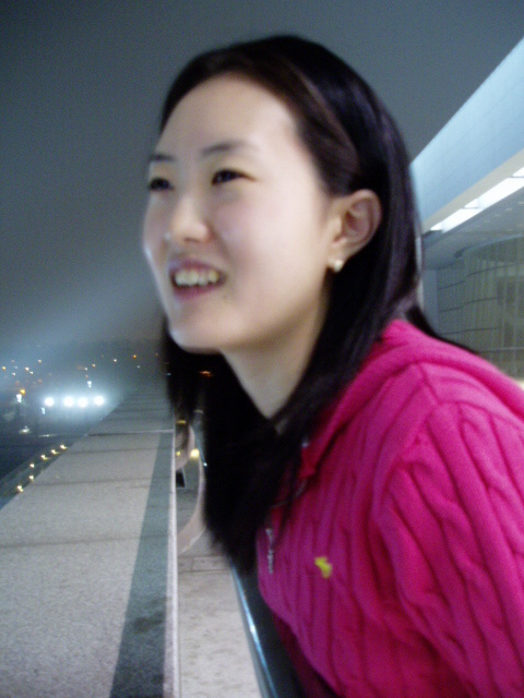 책을 만들고 있어요. 잘 만들고 싶어요. 하지만 매일 매일 헤매고 있는!! Editor! 어느 날 날아갈 거예요!