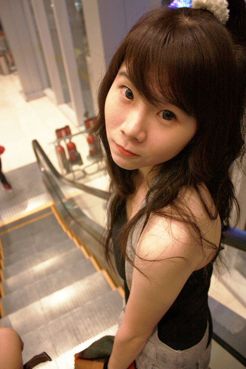 yeepunese's profile picture. 