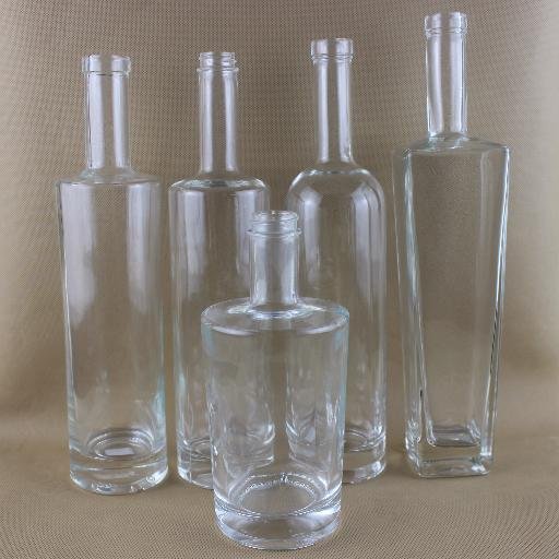 Glass bottles & glassware manufacturer in China.