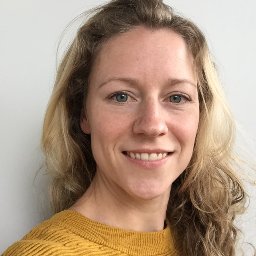 AdinaMulder's profile picture. The Twitter version of me.