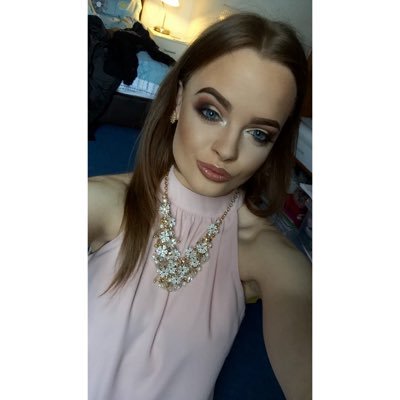 catherine_crewe's profile picture. 19.