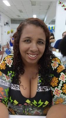 uma pessoa mtu inocente por mais q eu viva nunca vou conhecer até onde vai a maldade do ser humano sempre me decepcionando mas um dia eu aprendo