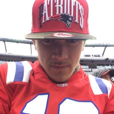 Hrbbiie's profile picture. Trickshotter,YouTuber, Just love to entertain even if it's only myself ^_^