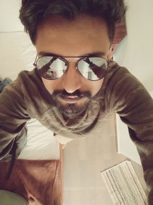 sajiyuvi12's profile picture. 