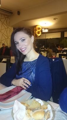 FatimaAldora's profile picture. Translation Project Manager ✨
Yamaha MT07 biker ✨
Mom of a 🐩 ✨
🇵🇹