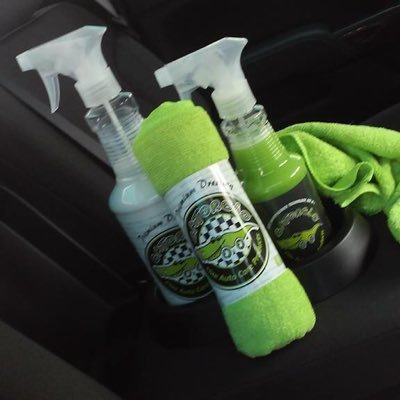 GatorGlo's profile picture. GatorGlo polishes, waxes and protects your ride with our Nanopolymer Technology! Available at fine car care establishments and online at https://t.co/2rbxOHEbW5