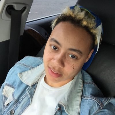 dani16_b's profile picture. 