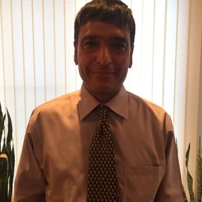 akbari_ayub's profile picture. Nephrologist, being nice matters