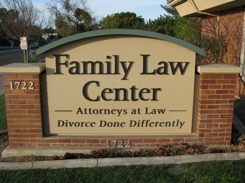 Our goal is to change the way people obtain a divorce or a co-parent plan. We strive to help people resolve conflict in a meaningful and satisfying way.