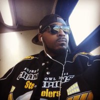 Divinchi01 (@datboivinchi) Twitter profile photo
