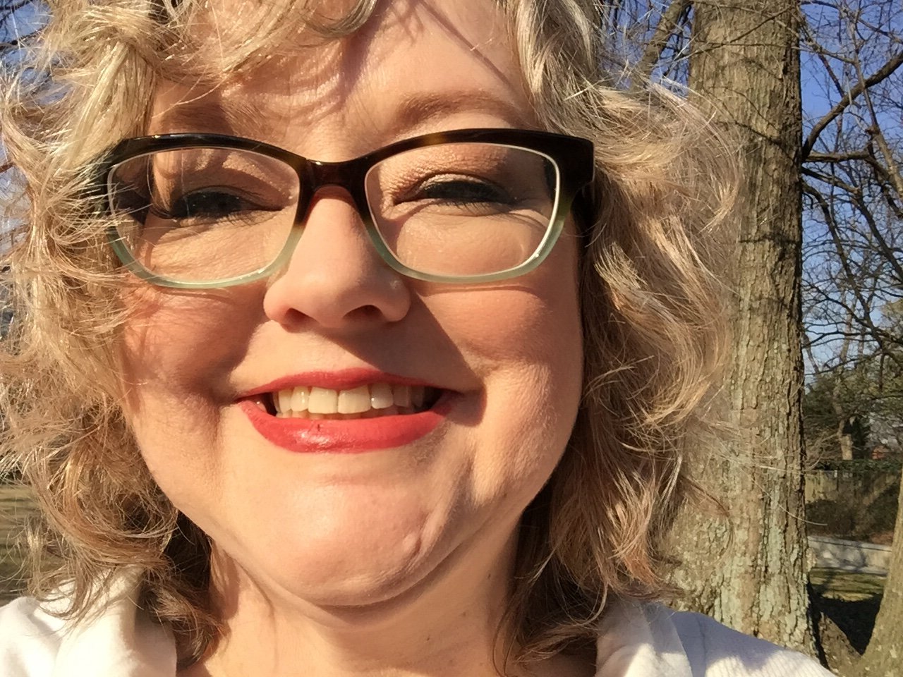 karmon's profile picture. Books. Travel. Planners. Food.