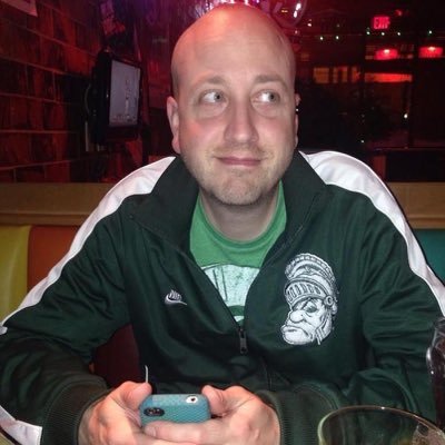 t_dski's profile picture. Spartan and proud father of two beautiful children. Married to an incredible woman and my best friend. Tottenham #COYS