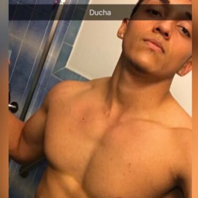 epazmicosil's profile picture. 