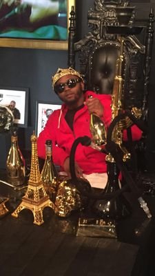 SpongebKushHead's profile picture. Kool fly dude. #SpongeBoBKUSHheaD #TeamLEO TrueReligion fiend need more LUNGZ TATTED UP #VILLAIN + #SWIMTEAM WoMen loVe MYdimples #Scratch&Sniff my AVI #TheTRUE