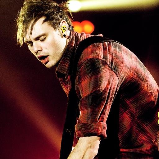 5sos is love, 5sos is life, mess with 5sos, you get stabbed with a knife Rt's, Pictures, and Blurbs on all things 5SOS DM me requests :-) X Love Yah X