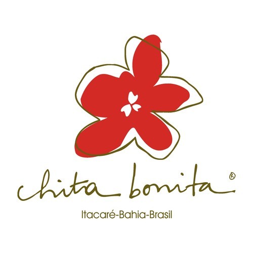 With a transformer glance for the chita fabric, Chita Bonita materializes in clothes, accessories and objetcs of decoration, a folk and enchanting Brazil.