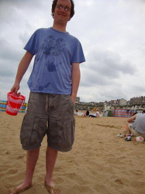 Philpot1974's profile picture. tra la la la