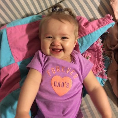 hdavis161's profile picture. Country girl born and raised:)