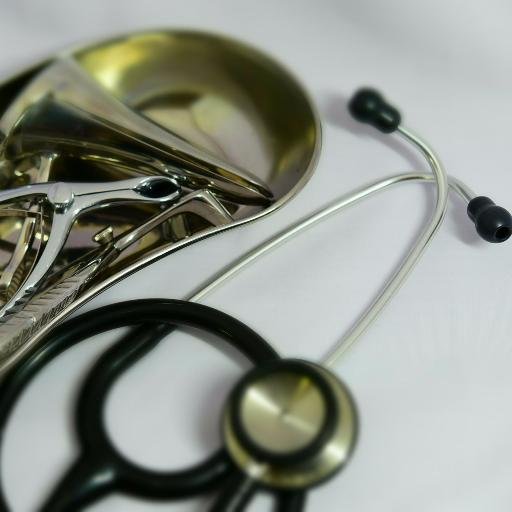 drplaydokidoki's profile picture. ソフト医療プレーヤー♂。聴診など上半身中心のソフト医療プレー。医療フェチカメラマン。聴診器、聴診フェチ。あの日に戻れない大人のための拠り所でありたい。フェチ妄想の大人な世界。未成年閲覧禁止。たまに鍵をかけます。