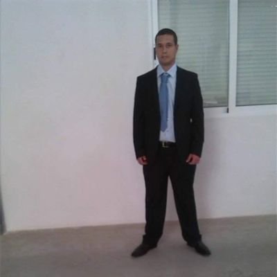 Josecastejon17's profile picture. Amig@s de los que verdad me quieren. Rodeado de gente. Luchadora; simpática; con ganas de emprender e imaginación es poder...