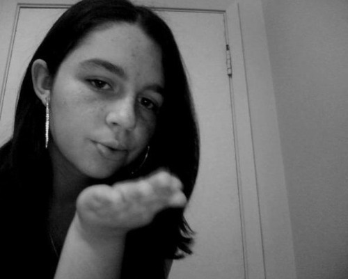 hi. I'm Sarah, and I act like a DORK =P