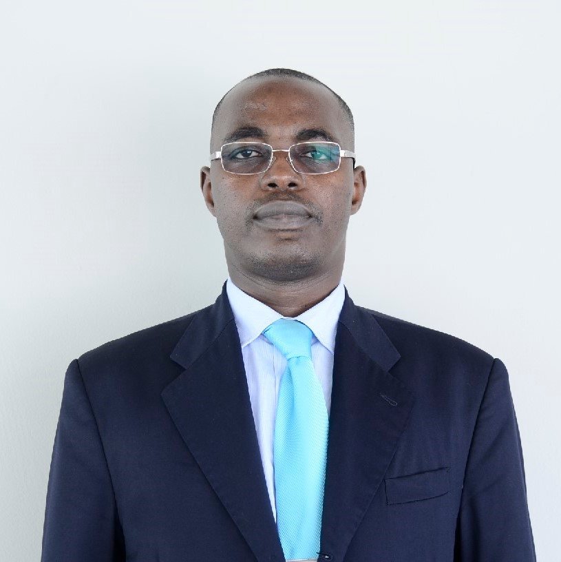 GREBABA73's profile picture. Economiste, Chef de Mission à la COBAC et fondateur du Think Thank Cercle de Finance.