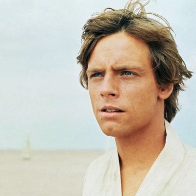 ''If you believe in telekinesis, please raise my hand'' Young Jedi named Luke Skywalker {RP/Gay/StarWars/taken by daddy @MillenniumCap_} Skysolo •Mack•
